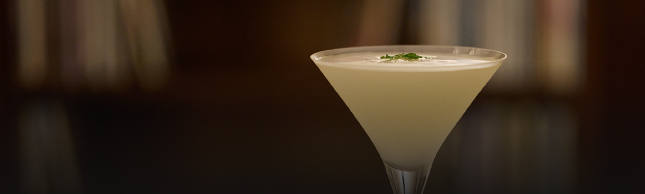 深い森の夜の余韻 蔵バー「こだま」