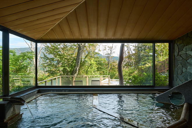 湛える湯、篭る湯気 内湯の癒し