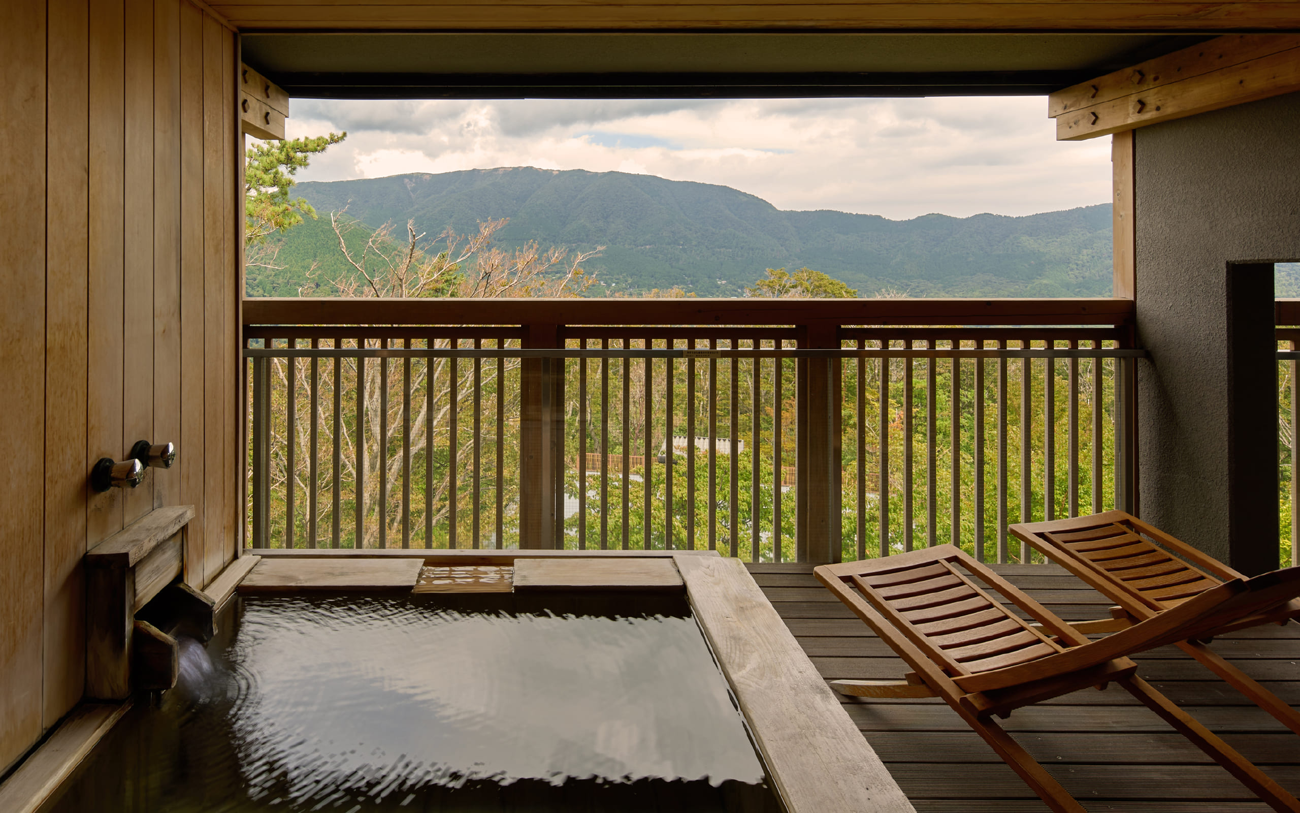 木の声に心を澄ます全客室 露天風呂付きの憩い